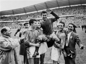 Fontaine for France v West Germany, World Cup 3rd place match 1958