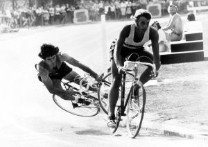 Kevin Keegan v Wobbly Bike